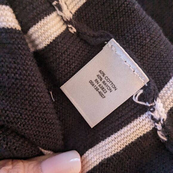 Christopher & Banks Sweater Women's sz S Black White Striped Nautical Normcore - Picture 6 of 9